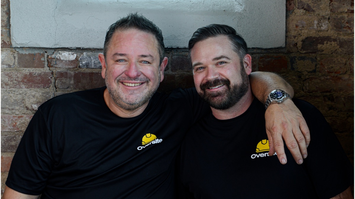 Oversite co-founders Chad Collier and Matt Houston in Oversite shirts